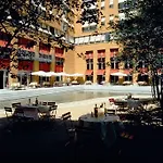 Elbflorenz מלון