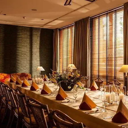 Elbflorenz Szálloda 4*