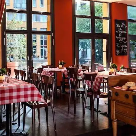 Hotel Elbflorenz Dresde