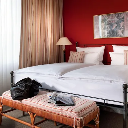 Elbflorenz Hotel 4*